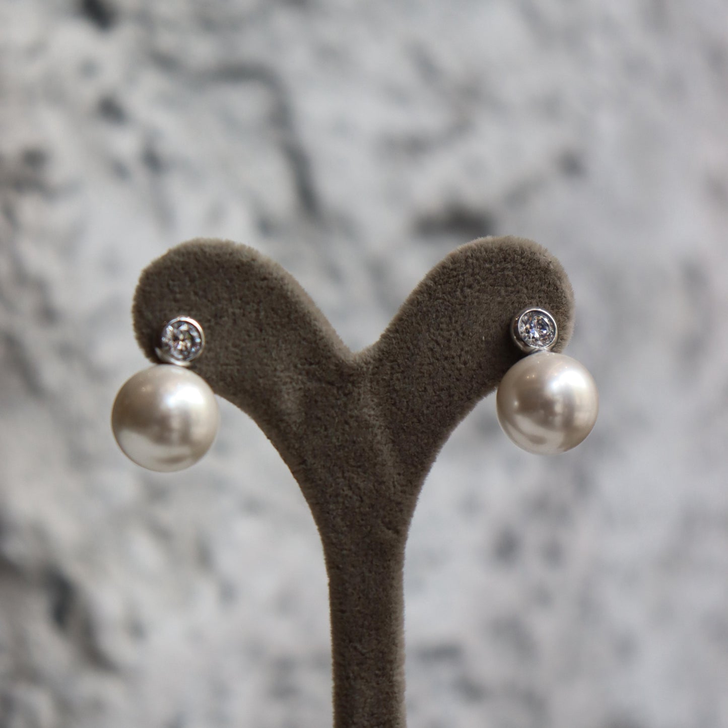Eclat Pearl